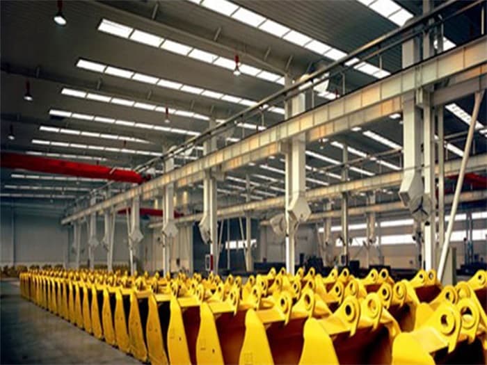 呼伦贝尔徐工集团挖掘机装配车间